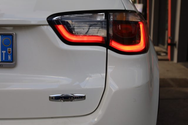 JEEP Compass usata, con Pneumatici da neve