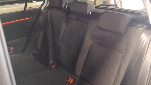 VOLKSWAGEN Golf usata, con Climatizzatore