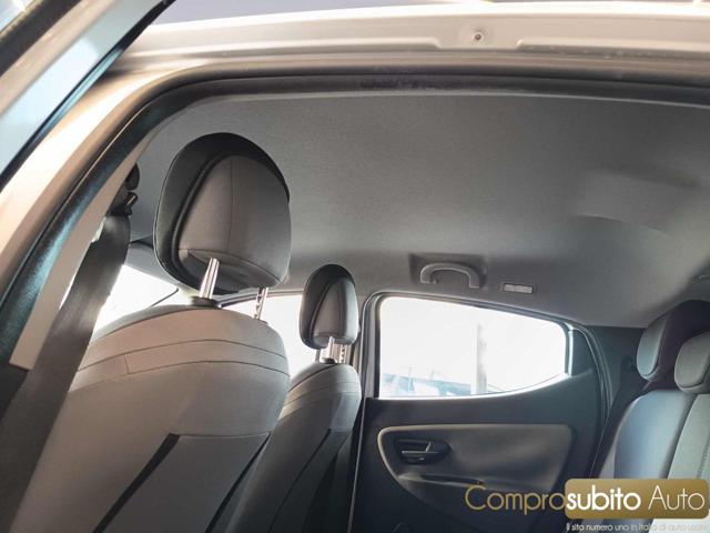 LANCIA Ypsilon usata 18