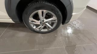 VOLKSWAGEN Taigo usata, con ESP