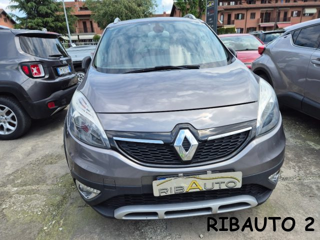 RENAULT Scenic usata, con Alzacristalli elettrici