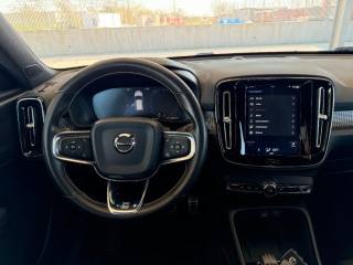 VOLVO XC40 usata 16