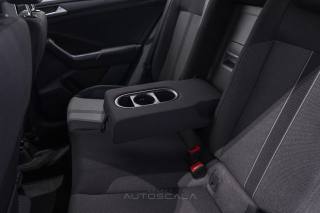 VOLKSWAGEN T-Roc usata, con Volante multifunzione