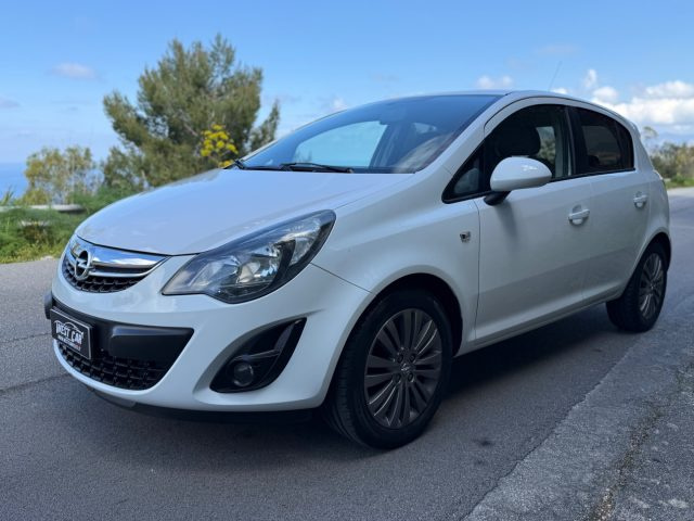 OPEL Corsa usata, con Airbag laterali
