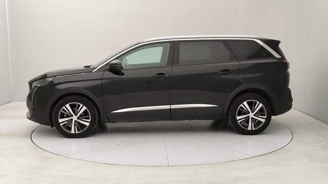 PEUGEOT 5008 usata, con Airbag