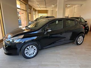 RENAULT Clio usata, con Autoradio