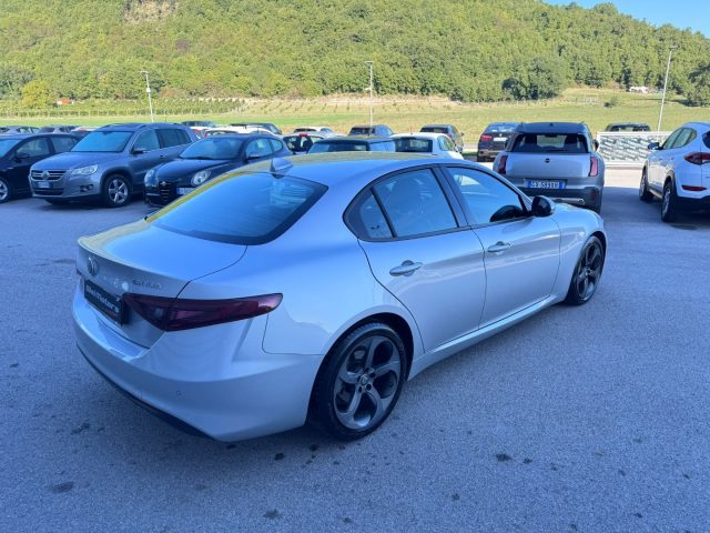 ALFA ROMEO Giulia usata, con Autoradio