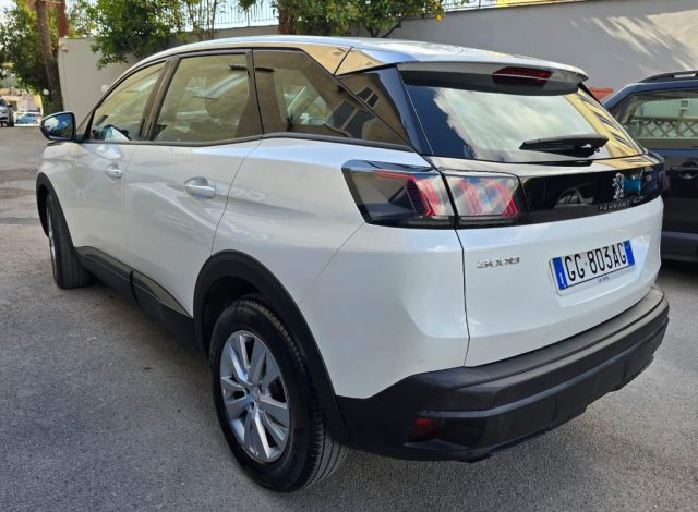 PEUGEOT 3008 usata, con Autoradio
