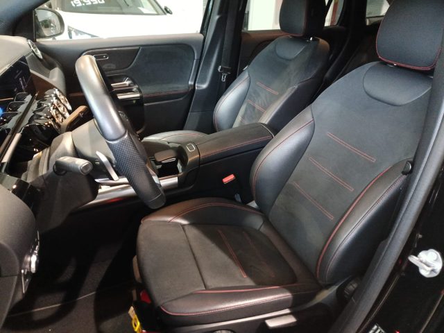 MERCEDES-BENZ GLA 200 usata, con Climatizzatore