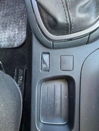 RENAULT Clio usata, con Volante multifunzione