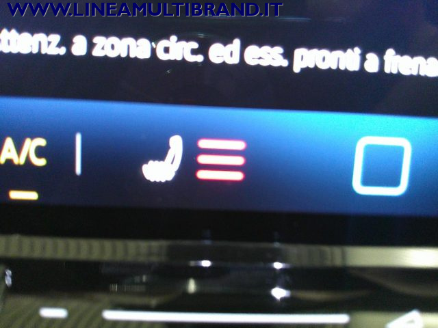 VOLKSWAGEN Golf usata, con Touch screen