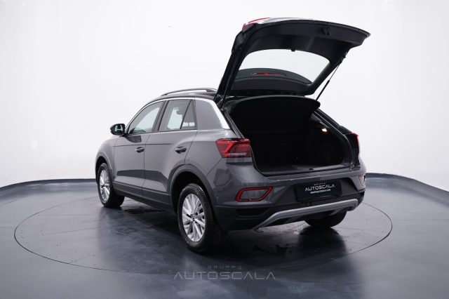 VOLKSWAGEN T-Roc usata 33