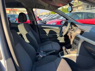OPEL Astra usata, con Climatizzatore