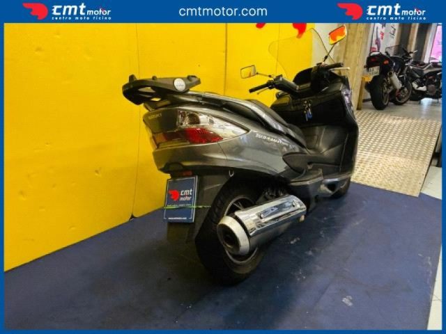 SUZUKI Burgman AN 400 usata 3