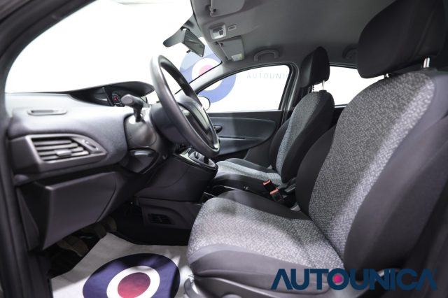 LANCIA Ypsilon usata, con Isofix