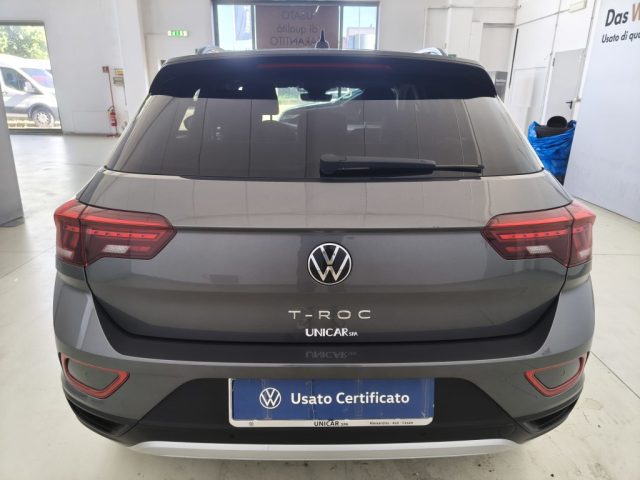 VOLKSWAGEN T-Roc usata, con Autoradio