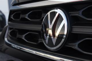 VOLKSWAGEN T-Roc usata, con Luci diurne