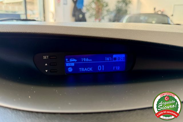 HYUNDAI i20 usata, con Controllo automatico clima