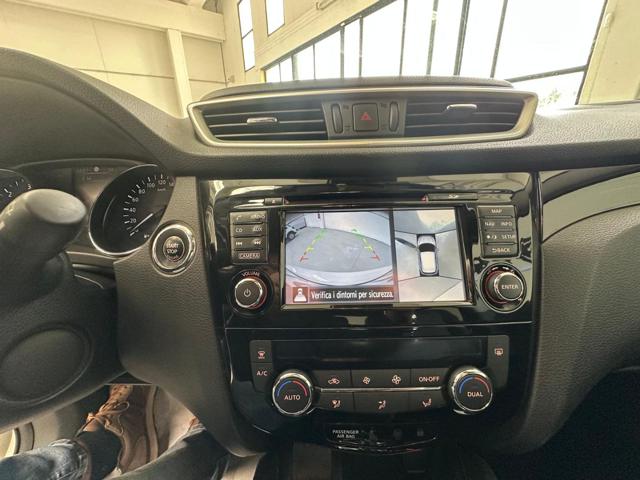 NISSAN Qashqai usata, con Volante in pelle