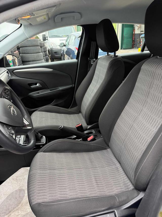 OPEL Corsa usata, con Vetri oscurati