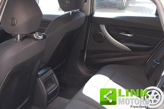 BMW 320 usata, con Fari Xenon