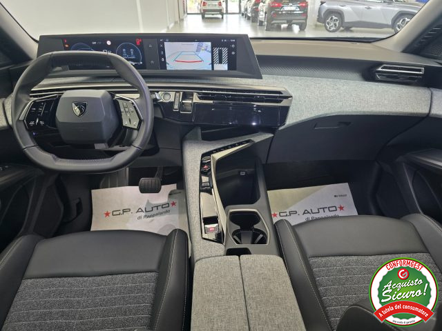 PEUGEOT 5008 usata, con Climatizzatore