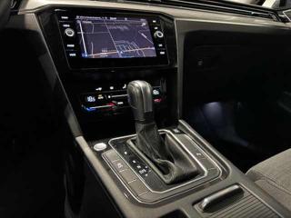VOLKSWAGEN Passat Variant usata, con Controllo trazione