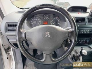 PEUGEOT Expert usata 18