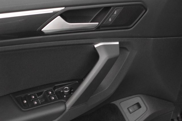 VOLKSWAGEN Tiguan usata, con Fendinebbia