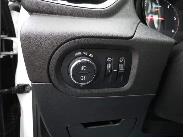 OPEL Grandland X usata, con Monitoraggio pressione pneumatici