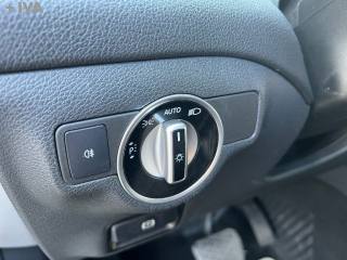 MERCEDES-BENZ GLA 200 usata 19