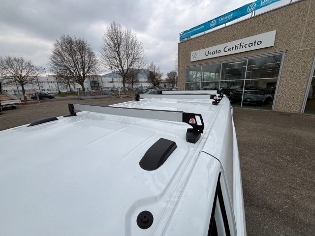 VOLKSWAGEN Transporter usata, con Telecamera per parcheggio assistito