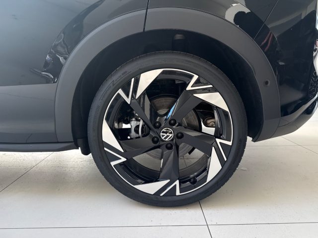 VOLKSWAGEN T-Roc usata, con Controllo elettronico della corsia