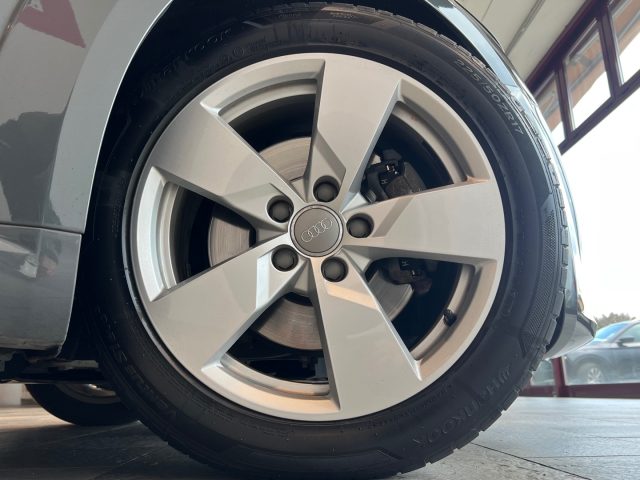 AUDI TT usata, con ESP