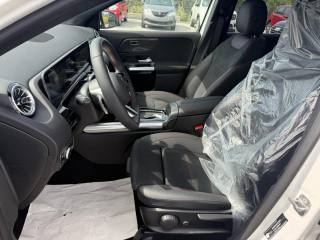 MERCEDES-BENZ GLA 200 usata, con Tettuccio apribile
