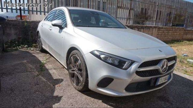 MERCEDES-BENZ A 180 usata, con Airbag laterali