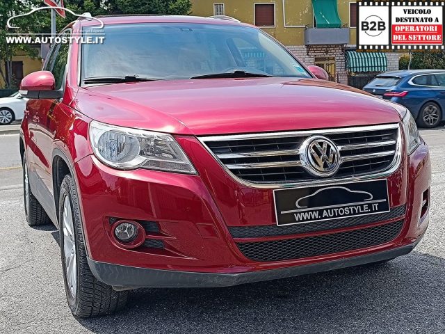 VOLKSWAGEN Tiguan usata, con Tettuccio apribile