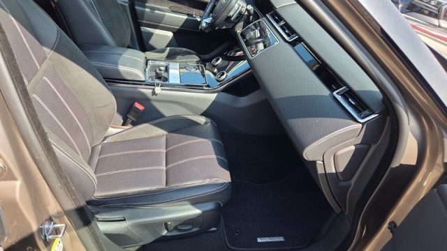 LAND ROVER Range Rover Velar usata, con Cronologia tagliandi