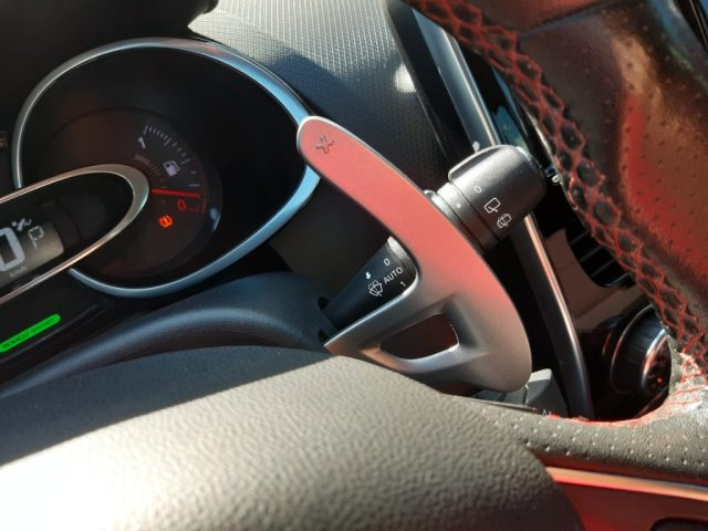 RENAULT Clio usata, con Servosterzo