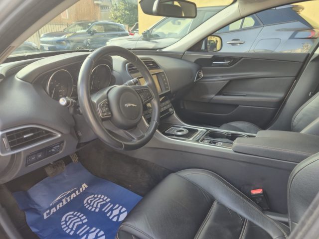 JAGUAR XE usata, con Cerchi in lega