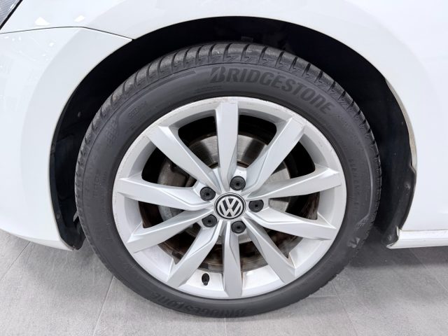 VOLKSWAGEN Golf usata, con Sensori di parcheggio posteriori