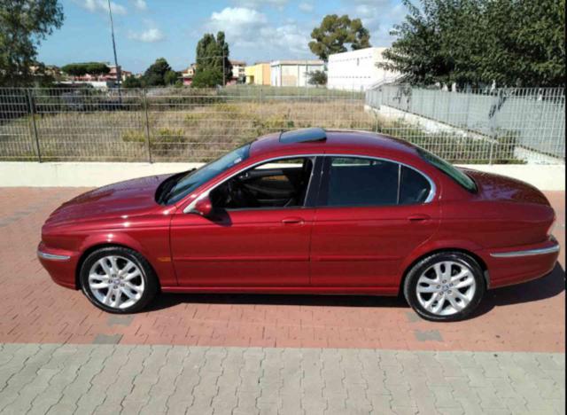 JAGUAR X-Type usata, con Antifurto