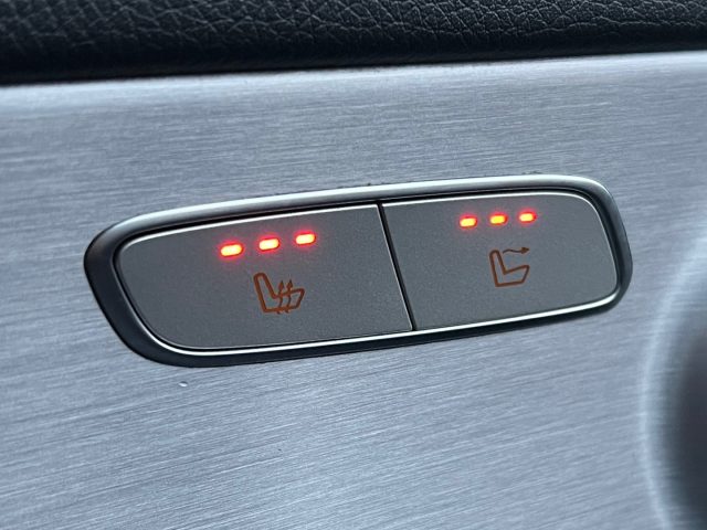 MERCEDES-BENZ C 220 usata, con Portellone posteriore elettrico