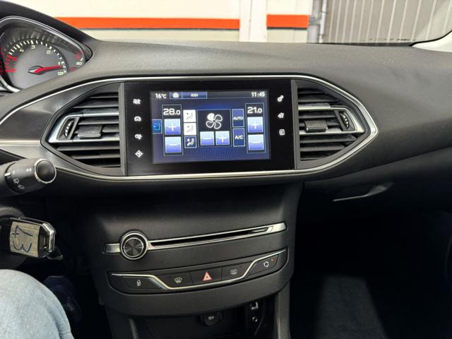 PEUGEOT 308 usata, con Sistema di navigazione