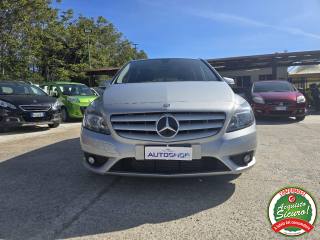 MERCEDES-BENZ B 180 usata, con Airbag