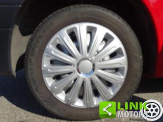 PEUGEOT 106 usata 24