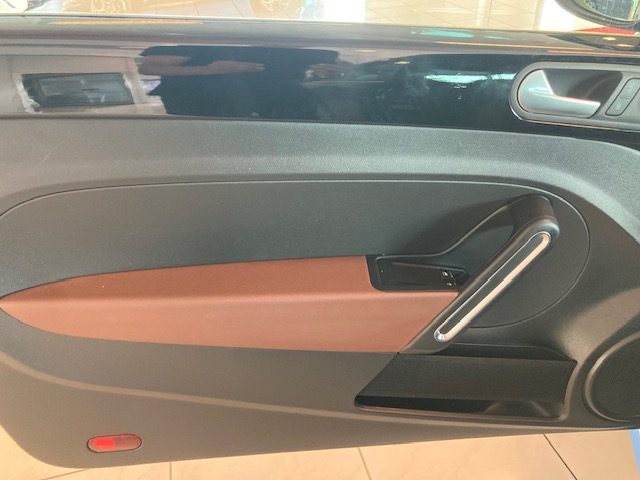 VOLKSWAGEN Maggiolino usata, con Climatizzatore