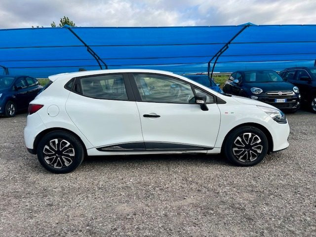 RENAULT Clio usata, con Boardcomputer