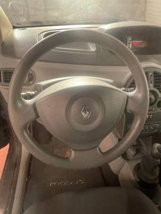 RENAULT Modus usata, con Sedile posteriore sdoppiato