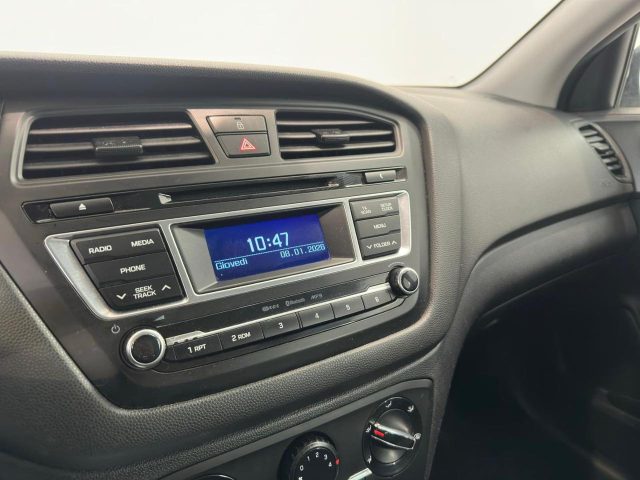 HYUNDAI i20 usata, con Chiusura centralizzata